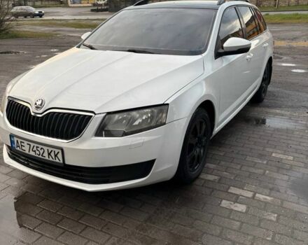 Белый Шкода Октавия, объемом двигателя 1.2 л и пробегом 250 тыс. км за 7100 $, фото 1 на Automoto.ua