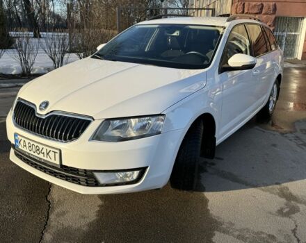Белый Шкода Октавия, объемом двигателя 2 л и пробегом 159 тыс. км за 12499 $, фото 1 на Automoto.ua