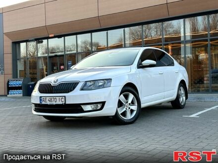 Белый Шкода Октавия, объемом двигателя 1.4 л и пробегом 178 тыс. км за 9900 $, фото 1 на Automoto.ua