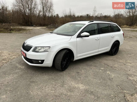 Білий Шкода Октавія, об'ємом двигуна 1.8 л та пробігом 182 тис. км за 10800 $, фото 1 на Automoto.ua