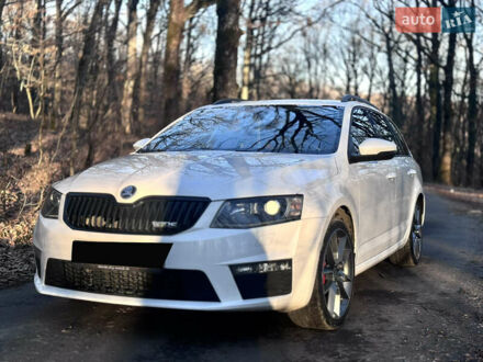 Шкода Октавия 2014 в Мукачеве на Automoto.ua Белый Шкода Октавия, объемом двигателя 1.98 л и пробегом 271 тыс. км за 13900 $, фото 1 на Automoto.ua