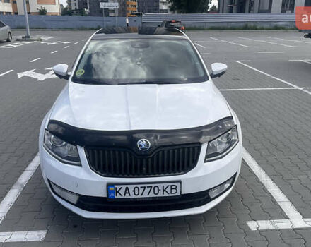 Білий Шкода Октавія, об'ємом двигуна 1.6 л та пробігом 261 тис. км за 10000 $, фото 1 на Automoto.ua