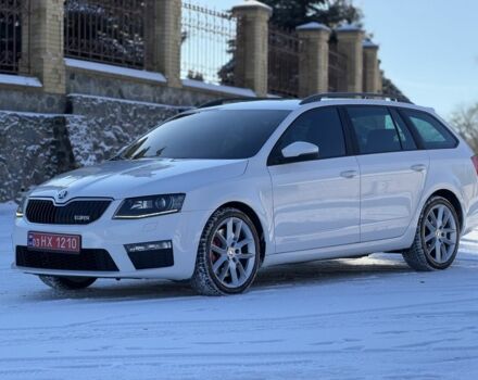 Белый Шкода Октавия, объемом двигателя 2 л и пробегом 209 тыс. км за 14700 $, фото 1 на Automoto.ua