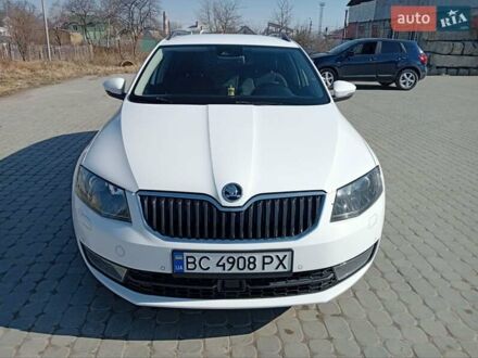 Шкода Октавия 2014 в Дрогобыче на Automoto.ua Белый Шкода Октавия, объемом двигателя 1.97 л и пробегом 285 тыс. км за 12500 $, фото 1 на Automoto.ua