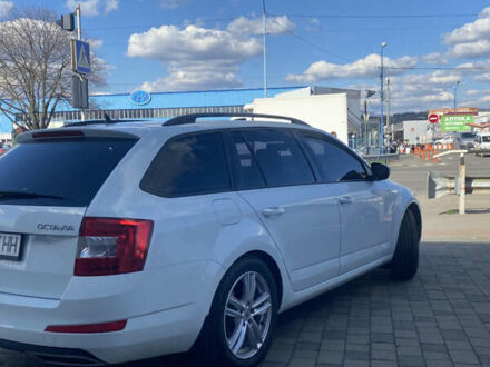 Білий Шкода Октавія, об'ємом двигуна 1.97 л та пробігом 333 тис. км за 11700 $, фото 1 на Automoto.ua