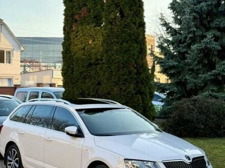 Білий Шкода Октавія, об'ємом двигуна 1.6 л та пробігом 267 тис. км за 12500 $, фото 1 на Automoto.ua