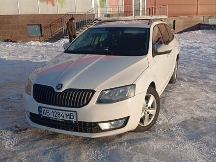 Белый Шкода Октавия, объемом двигателя 1.6 л и пробегом 250 тыс. км за 10500 $, фото 1 на Automoto.ua