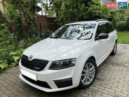 Шкода Октавия 2015 в Ужгороде на Automoto.ua Белый Шкода Октавия, объемом двигателя 1.97 л и пробегом 267 тыс. км за 12500 $, фото 1 на Automoto.ua