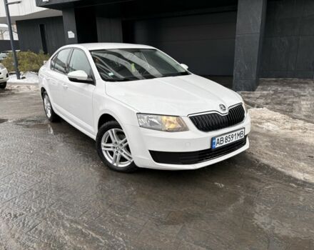 Белый Шкода Октавия, объемом двигателя 1.6 л и пробегом 253 тыс. км за 8600 $, фото 1 на Automoto.ua