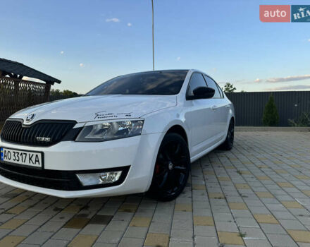 Белый Шкода Октавия, объемом двигателя 1.6 л и пробегом 170 тыс. км за 11500 $, фото 1 на Automoto.ua
