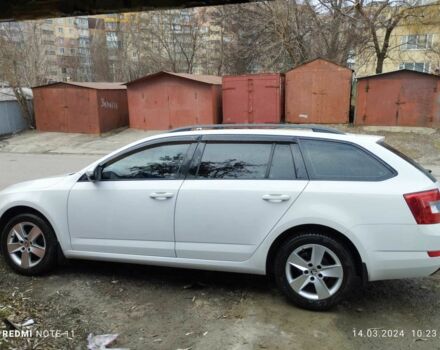 Белый Шкода Октавия, объемом двигателя 2 л и пробегом 350 тыс. км за 13200 $, фото 1 на Automoto.ua