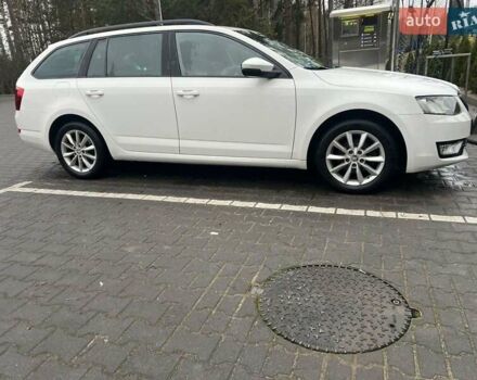 Білий Шкода Октавія, об'ємом двигуна 1.6 л та пробігом 306 тис. км за 10950 $, фото 1 на Automoto.ua