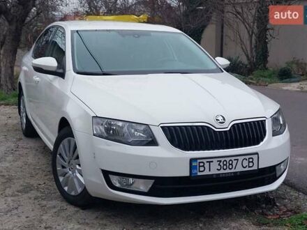 Белый Шкода Октавия, объемом двигателя 1.4 л и пробегом 220 тыс. км за 10500 $, фото 1 на Automoto.ua