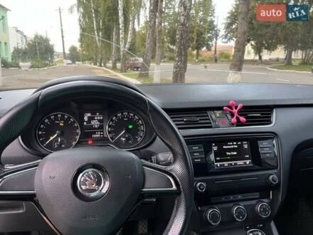 Шкода Октавия 2015 в Тетиеве на Automoto.ua Белый Шкода Октавия, объемом двигателя 1.6 л и пробегом 245 тыс. км за 10500 $, фото 1 на Automoto.ua