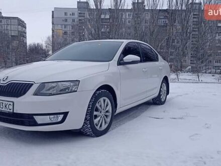 Белый Шкода Октавия, объемом двигателя 1.8 л и пробегом 57 тыс. км за 16500 $, фото 1 на Automoto.ua