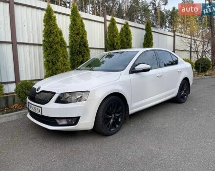 Белый Шкода Октавия, объемом двигателя 1.4 л и пробегом 243 тыс. км за 11800 $, фото 1 на Automoto.ua