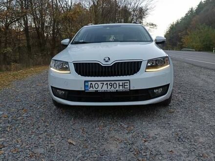 Шкода Октавия 2016 в Иршава на Automoto.ua Белый Шкода Октавия, объемом двигателя 1.97 л и пробегом 233 тыс. км за 13200 $, фото 1 на Automoto.ua