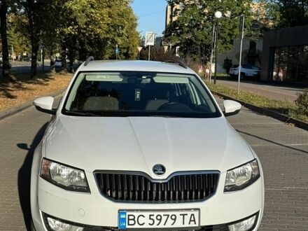 Білий Шкода Октавія, об'ємом двигуна 1.6 л та пробігом 280 тис. км за 11499 $, фото 1 на Automoto.ua