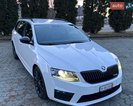 Белый Шкода Октавия, объемом двигателя 1.97 л и пробегом 225 тыс. км за 16400 $, фото 1 на Automoto.ua