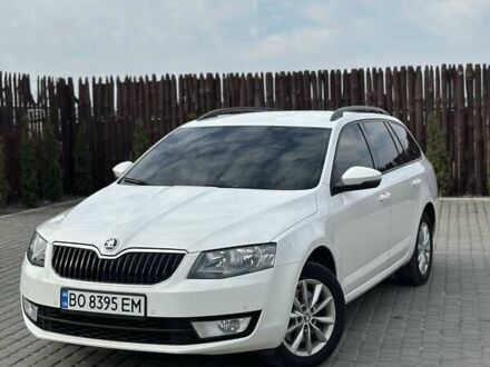 Білий Шкода Октавія, об'ємом двигуна 2 л та пробігом 240 тис. км за 12000 $, фото 1 на Automoto.ua