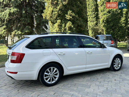 Білий Шкода Октавія, об'ємом двигуна 1.6 л та пробігом 178 тис. км за 10200 $, фото 1 на Automoto.ua