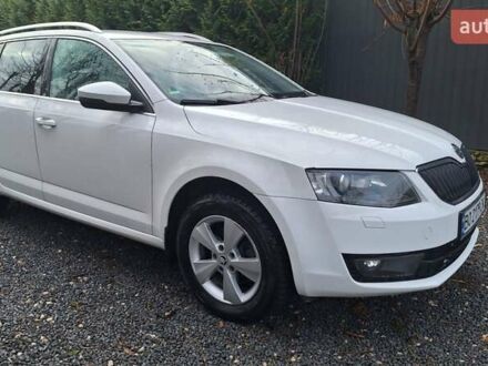 Белый Шкода Октавия, объемом двигателя 2 л и пробегом 294 тыс. км за 12900 $, фото 1 на Automoto.ua