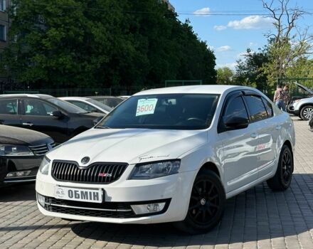 Білий Шкода Октавія, об'ємом двигуна 1.6 л та пробігом 225 тис. км за 10500 $, фото 1 на Automoto.ua