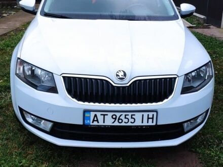 Білий Шкода Октавія, об'ємом двигуна 1.6 л та пробігом 290 тис. км за 11000 $, фото 1 на Automoto.ua