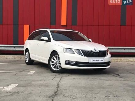 Белый Шкода Октавия, объемом двигателя 1.6 л и пробегом 270 тыс. км за 13990 $, фото 1 на Automoto.ua