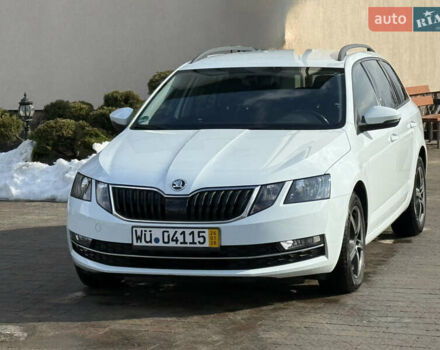 Білий Шкода Октавія, об'ємом двигуна 1.6 л та пробігом 181 тис. км за 13850 $, фото 1 на Automoto.ua