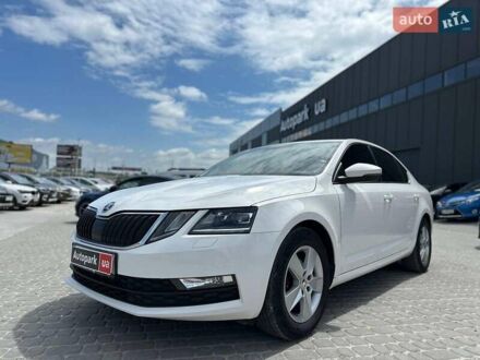 Шкода Октавия 2017 в Львове на Automoto.ua Белый Шкода Октавия, объемом двигателя 1.6 л и пробегом 188 тыс. км за 12990 $, фото 1 на Automoto.ua