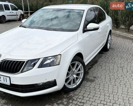 Білий Шкода Октавія, об'ємом двигуна 1.4 л та пробігом 161 тис. км за 13400 $, фото 1 на Automoto.ua