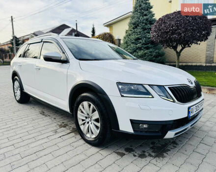 Білий Шкода Октавія, об'ємом двигуна 1.97 л та пробігом 245 тис. км за 17500 $, фото 1 на Automoto.ua
