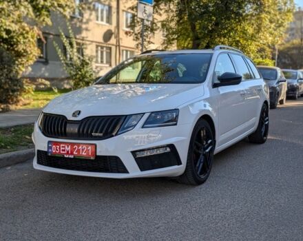 Білий Шкода Октавія, об'ємом двигуна 2 л та пробігом 182 тис. км за 17800 $, фото 1 на Automoto.ua