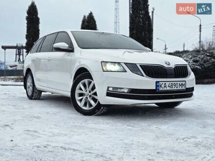Білий Шкода Октавія, об'ємом двигуна 1.97 л та пробігом 298 тис. км за 12500 $, фото 1 на Automoto.ua