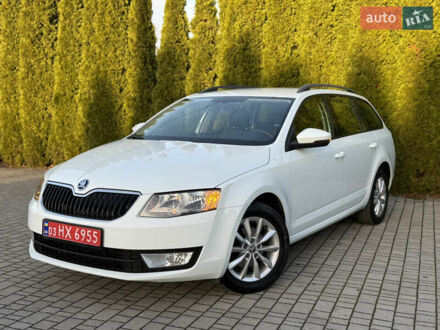 Белый Шкода Октавия, объемом двигателя 2 л и пробегом 183 тыс. км за 14300 $, фото 1 на Automoto.ua