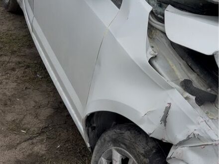 Шкода Октавия 2017 в Мироновке на Automoto.ua Белый Шкода Октавия, объемом двигателя 2 л и пробегом 250 тыс. км за 5400 $, фото 1 на Automoto.ua