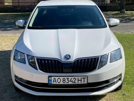 Білий Шкода Октавія, об'ємом двигуна 1.4 л та пробігом 174 тис. км за 13500 $, фото 1 на Automoto.ua