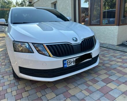 Білий Шкода Октавія, об'ємом двигуна 1.6 л та пробігом 230 тис. км за 12500 $, фото 1 на Automoto.ua