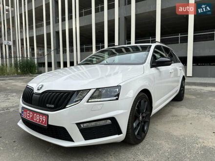 Шкода Октавия 2017 в Львове на Automoto.ua Белый Шкода Октавия, объемом двигателя 2 л и пробегом 228 тыс. км за 16650 $, фото 1 на Automoto.ua