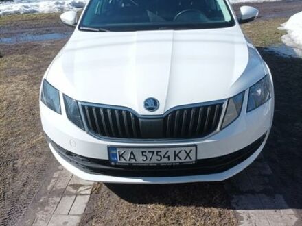 Білий Шкода Октавія, об'ємом двигуна 1.6 л та пробігом 90 тис. км за 14000 $, фото 1 на Automoto.ua
