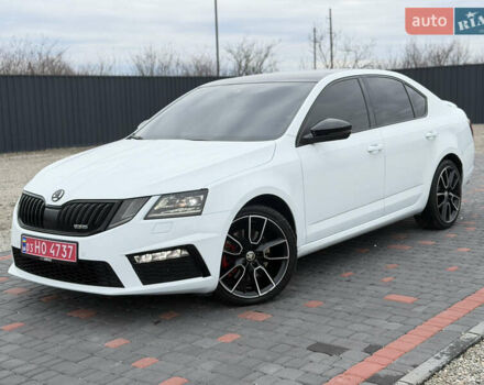 Белый Шкода Октавия, объемом двигателя 1.97 л и пробегом 242 тыс. км за 19999 $, фото 1 на Automoto.ua