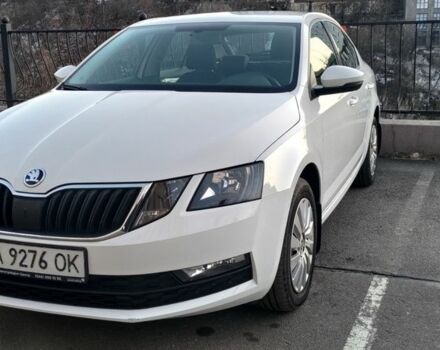 Белый Шкода Октавия, объемом двигателя 1.97 л и пробегом 137 тыс. км за 14900 $, фото 1 на Automoto.ua