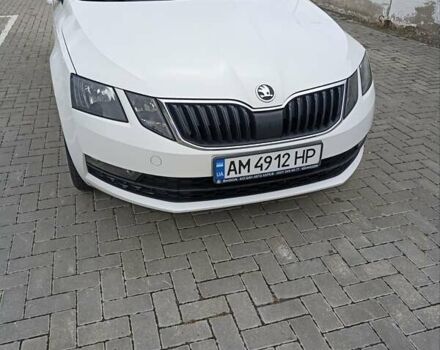 Белый Шкода Октавия, объемом двигателя 1.4 л и пробегом 142 тыс. км за 13700 $, фото 1 на Automoto.ua