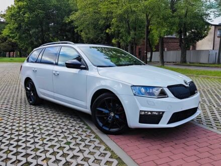 Белый Шкода Октавия, объемом двигателя 2 л и пробегом 57 тыс. км за 7000 $, фото 1 на Automoto.ua