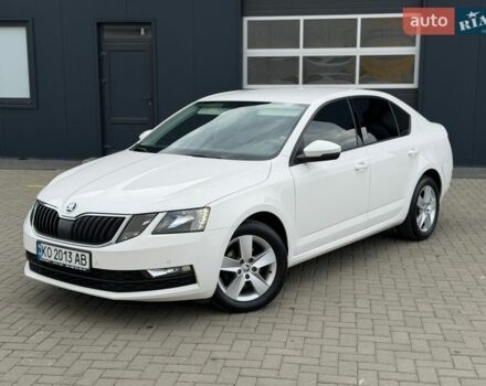 Білий Шкода Октавія, об'ємом двигуна 1.6 л та пробігом 266 тис. км за 13450 $, фото 1 на Automoto.ua
