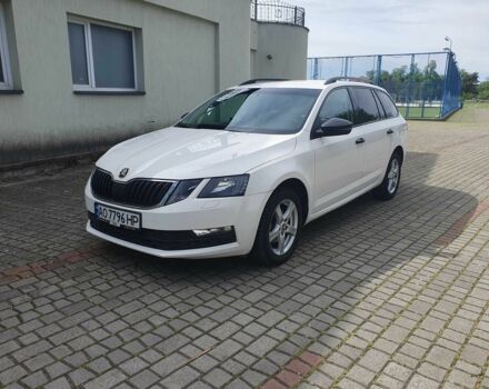 Білий Шкода Октавія, об'ємом двигуна 1.6 л та пробігом 198 тис. км за 12850 $, фото 1 на Automoto.ua