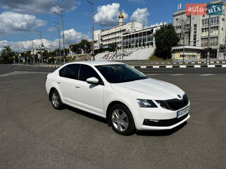 Шкода Октавія 2017 у Харкові на Automoto.ua Білий Шкода Октавія, об'ємом двигуна 1.4 л та пробігом 109 тис. км за 16500 $, фото 1 на Automoto.ua