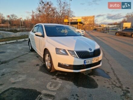 Білий Шкода Октавія, об'ємом двигуна 1.4 л та пробігом 184 тис. км за 13000 $, фото 1 на Automoto.ua