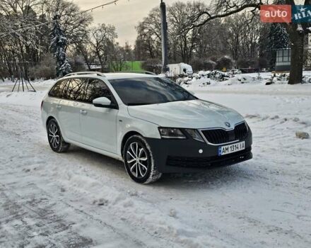 Белый Шкода Октавия, объемом двигателя 1.97 л и пробегом 290 тыс. км за 7700 $, фото 1 на Automoto.ua